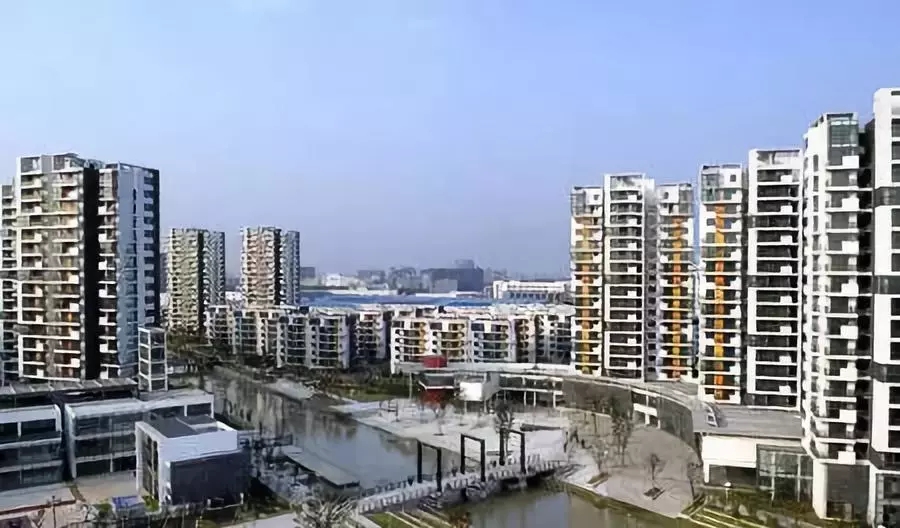 ���������Ϸ��оGɫ�����l(f��)չ�l������ʩ�п՚��ܟ�ˮ���Ϳ՚�Դ��ý���